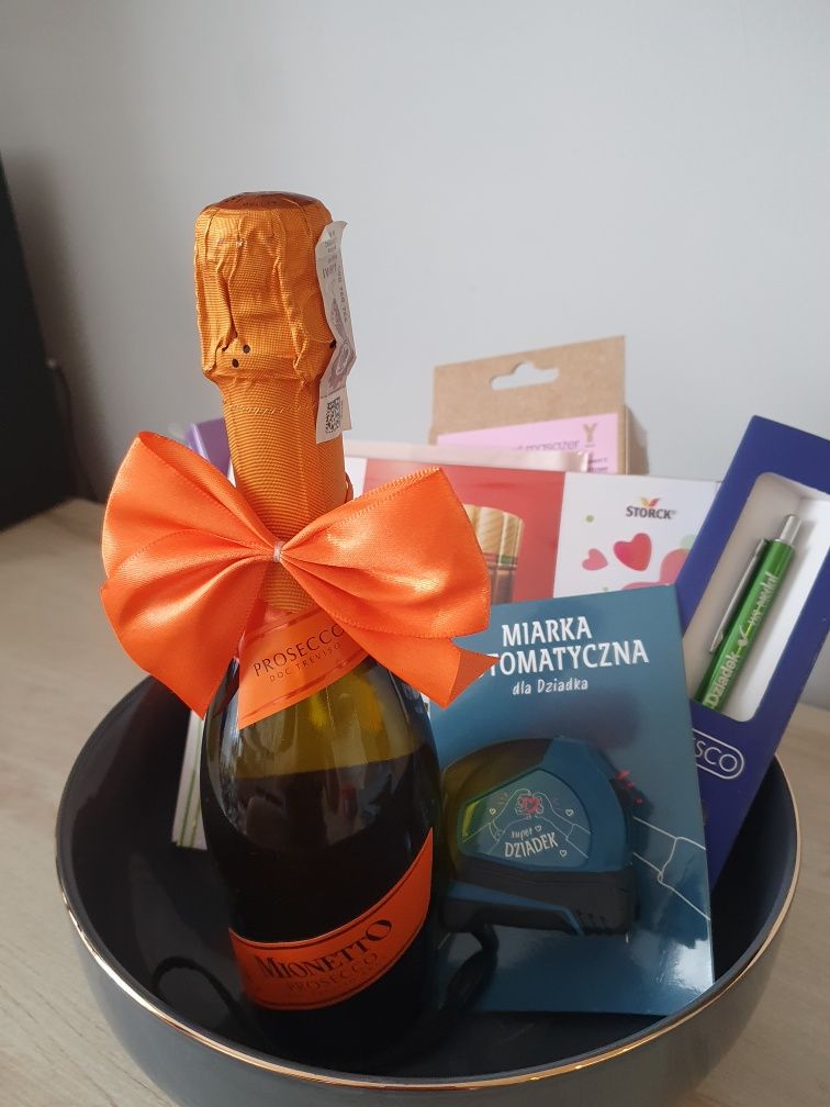 Prezent box gotowy okolicznościowy Dzień Mamy Taty Babci urodziny