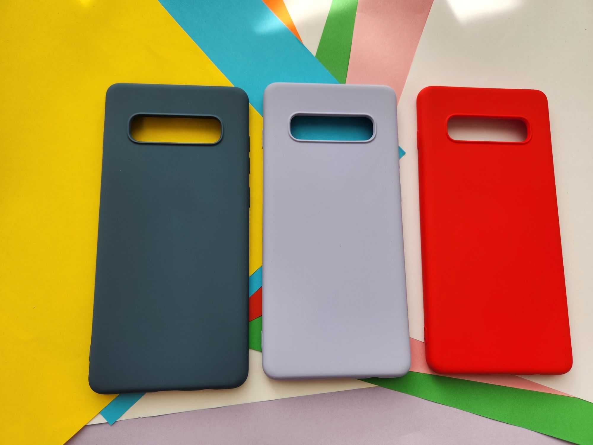 Чехол Samsung S22, S22Plus, S20FE, S21Plus є інші моделі