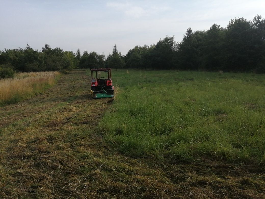Rębak   Koszenie trawy Glebogryzarka Wycinka drzew Brona Walec W