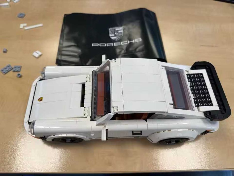 Réplica LEGO ICONS Porsche Turbo / Targa - Novo por montar