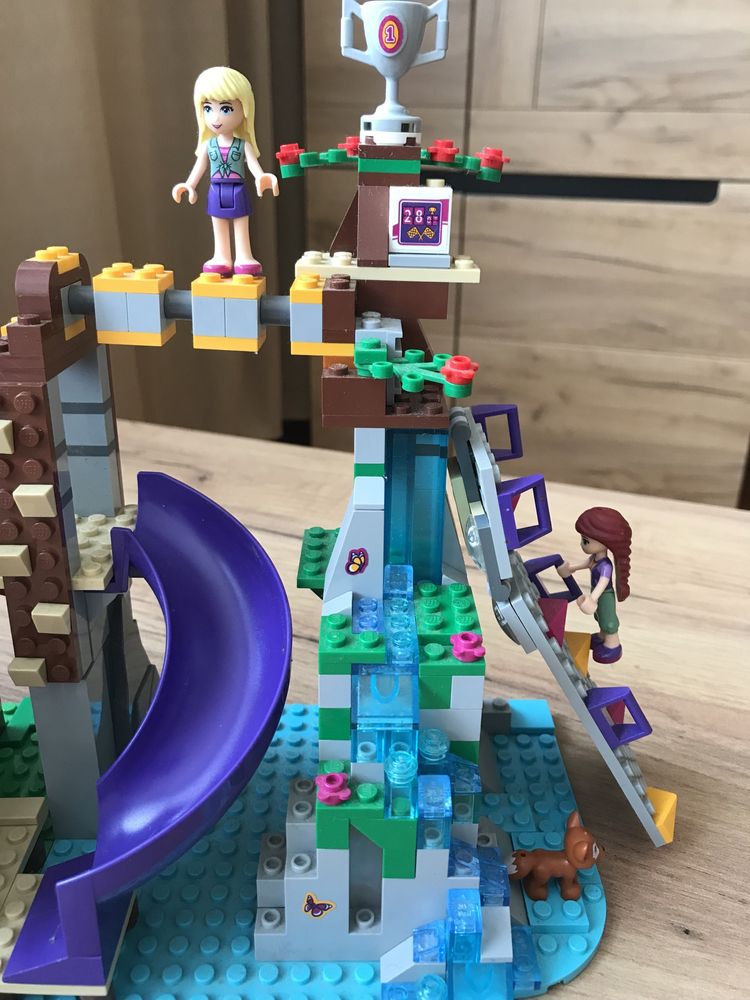 Lego friends Domek na drzewie