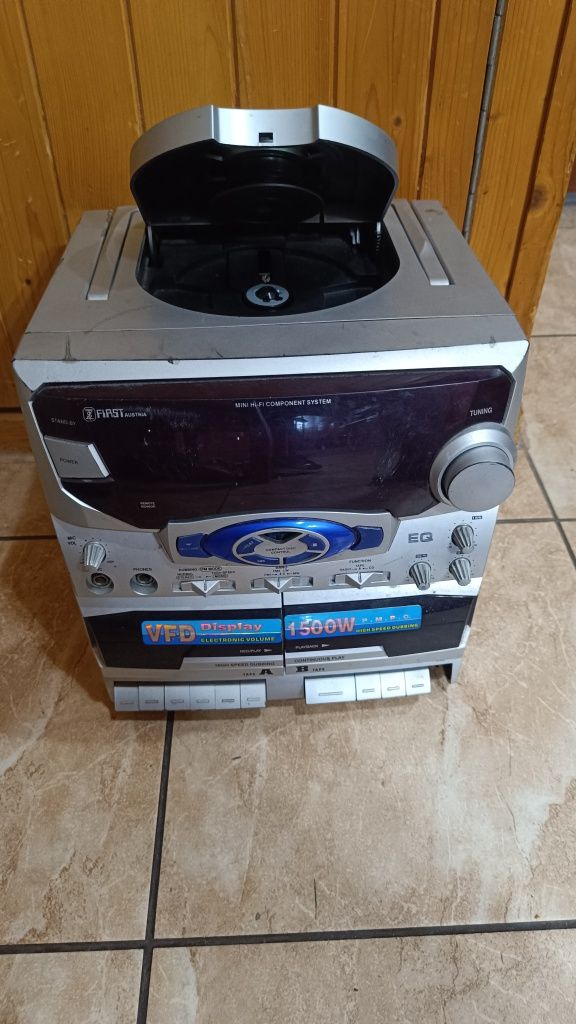 Mini wieża First magnetofon, radio