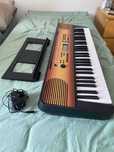 Teclado YAMAHA PSR-E360
