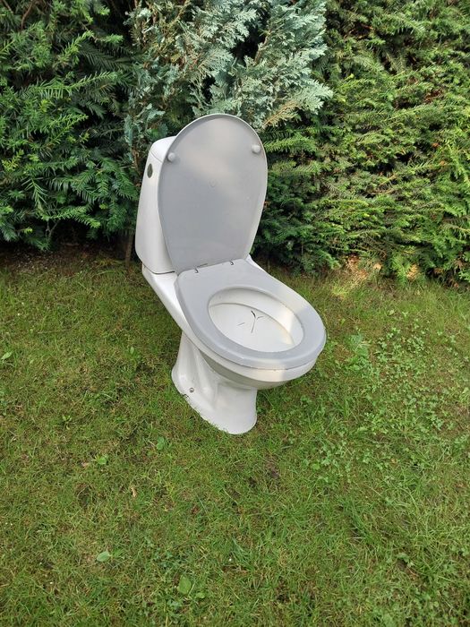 Sprzedam wc kompakt