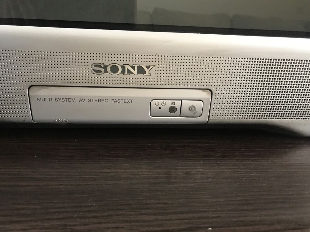 Телевізо Sony(51 по діагоналі) Trinitron KV-BT212 M81 в хорошому стані