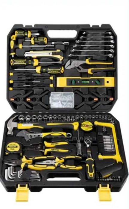 Zestaw kluczy Dowell 168 elementów na prezent dla faceta