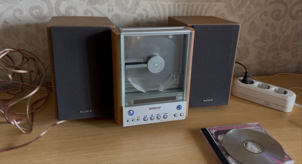 Sony CMT-EX1, CD магнітола