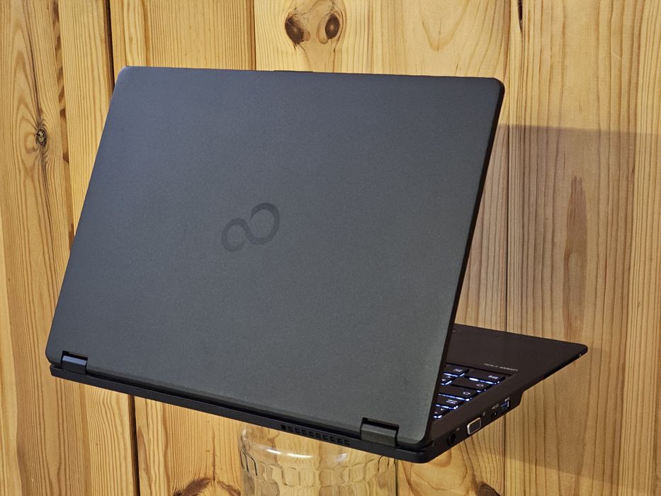 Fujitsu 14" сенсорний/i5 8350U 3.6GHz/RAM 12GB/SSD 256GB