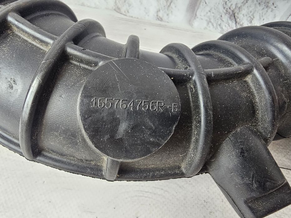Патрубок повітряного фільтра Renault Megane 3 / Scenic 3 (1.2 TCe)