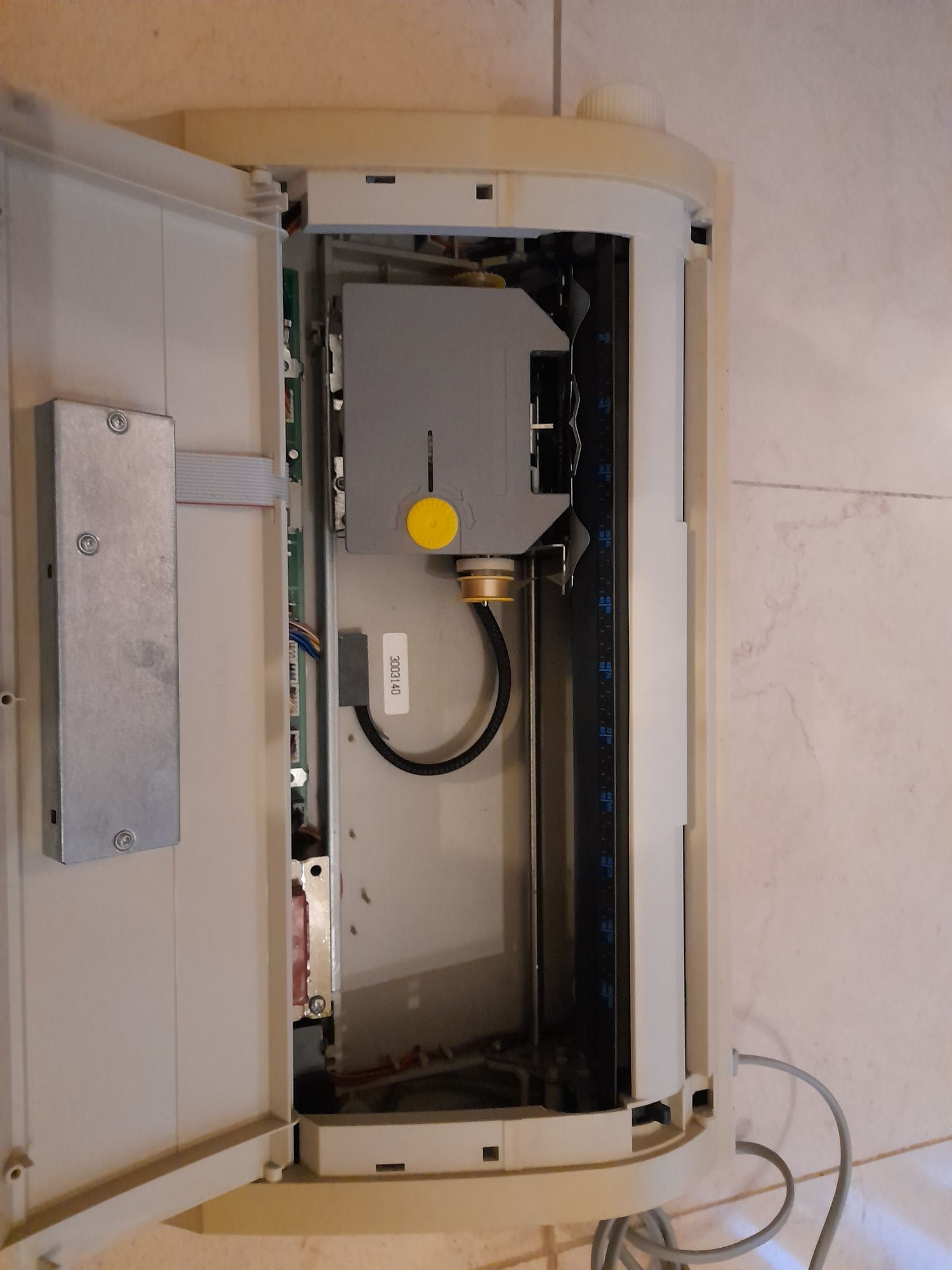 Máquina escrever optima tw632
