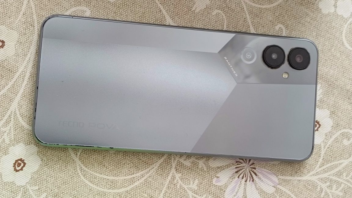 Смартфон Tecno Pova-4 8/128Gb