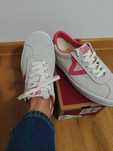 Nowe Vans sport low r 36.5