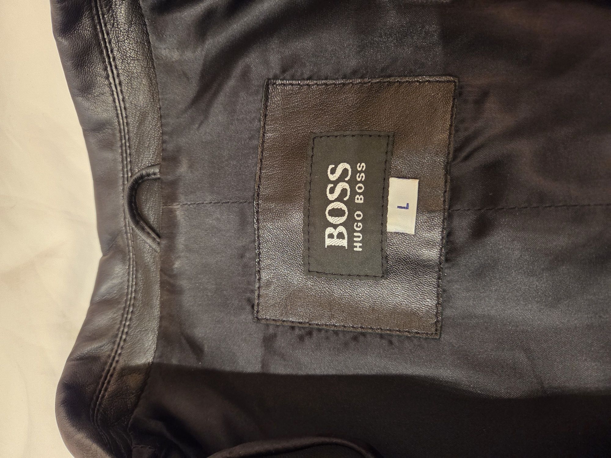 Шкіряна куртка піджак HUGO BOSS L