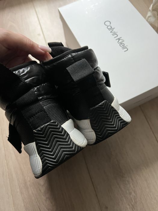 Дутіки calvin klein