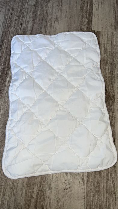 Pikowana Kołderka dla lalek o wymiarach 38 na 59 cm