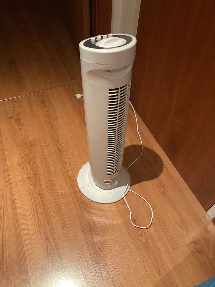 Ventilador vertical com 4 velocidades