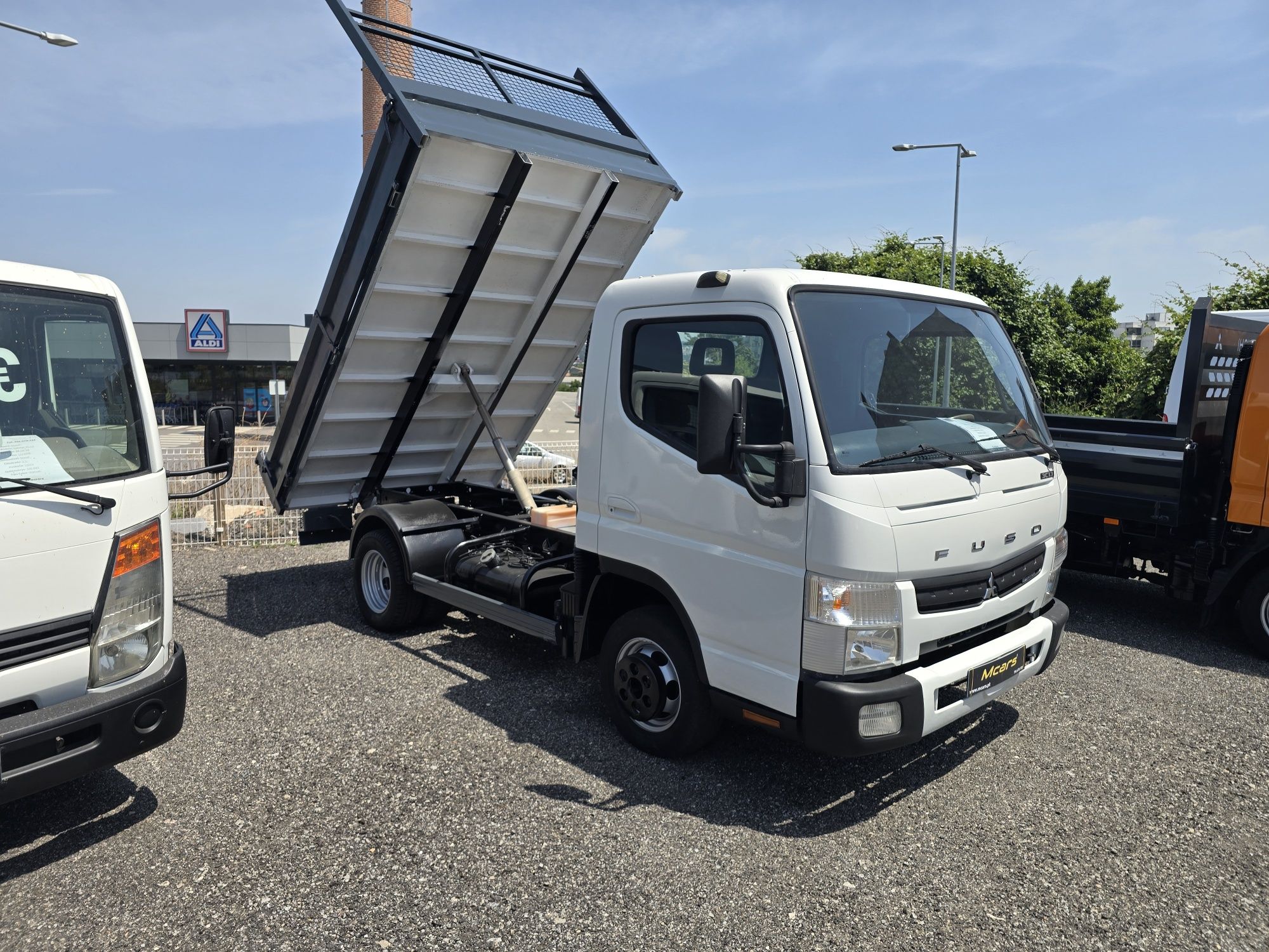 Mitsubishi Canter Fuso 3.0cc basculante