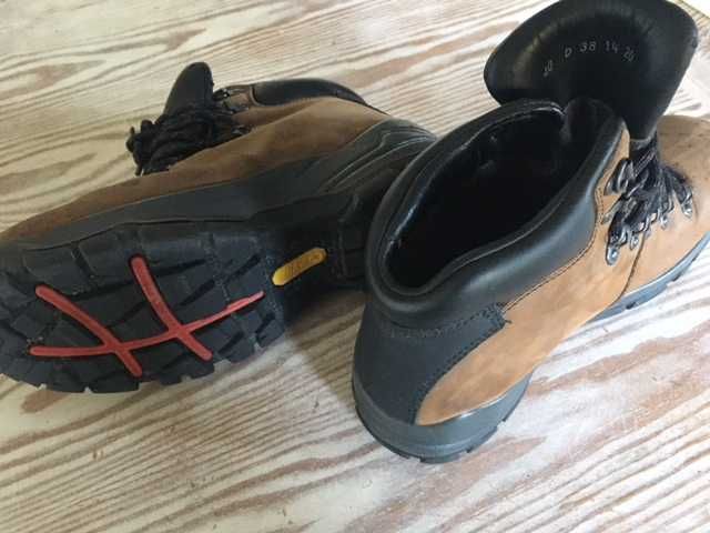 Bota de Homem COMPORT Tamanho 40