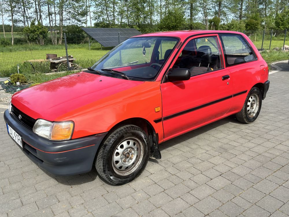 Toyota Starlet 1990 rok