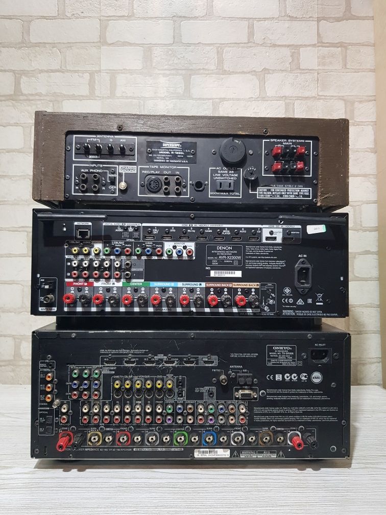 FM/AM/CD ресивер Onkyo/Denon/Superscope б/у з Німеччини