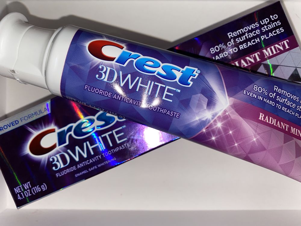 Зубная паста Crest 3D White Radiant Mint Отбеливающая зубная паста