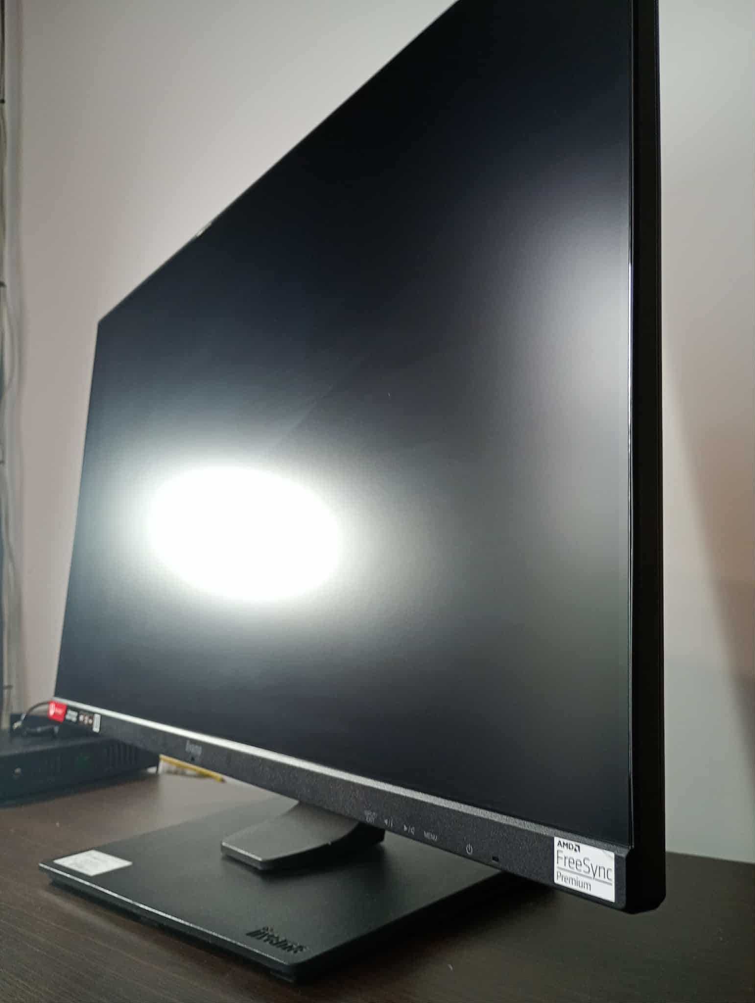 Sprzedam komputer gamingowy + monitor