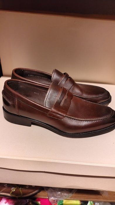 Чоловічі туфлі Facis 42р., шкіра