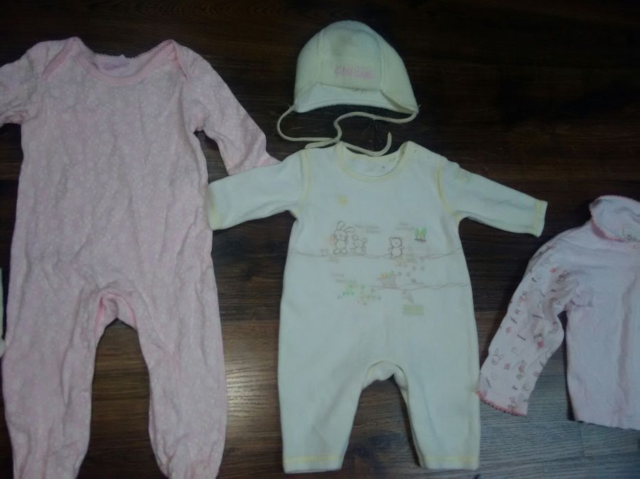Zestaw ubranek 68/74 cm