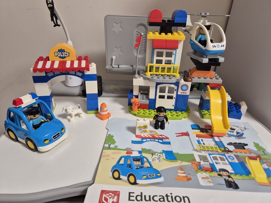 JDLT конструктор. Аналог лего дупло. Lego duplo. Будівельники. Поліція