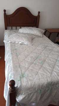 Cama de Solteiro com colchão (2 Unidades)