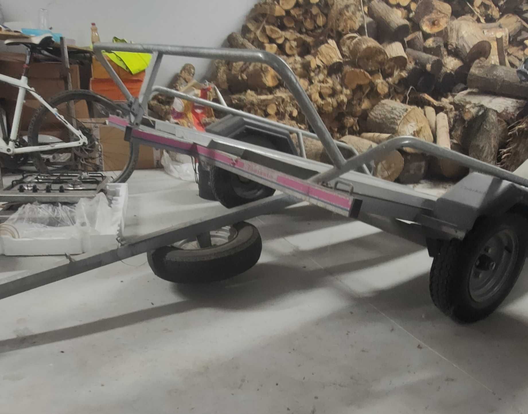 Atrelado Toniauto basculante , moto 4 ou 3 motas de duas rodas