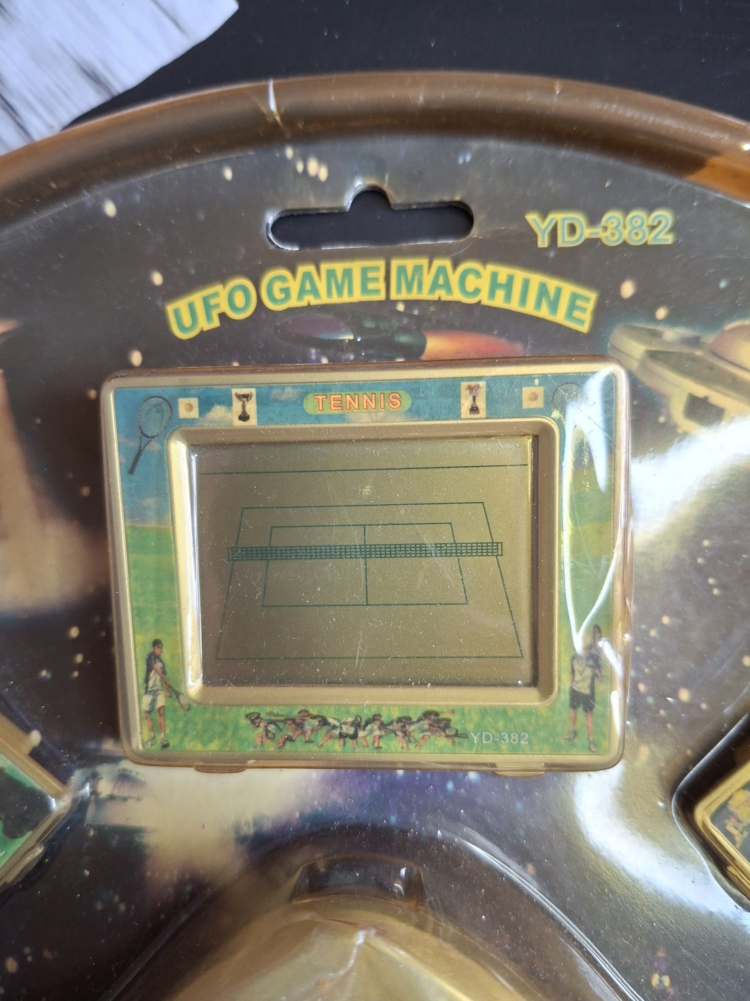 UFO Game Machine YD-382
