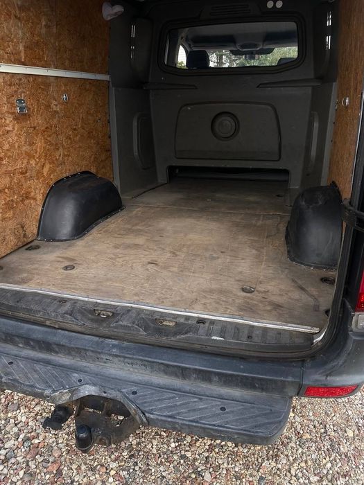Wynajem busów - bez dni wolnych, bez kaucji, bez limitu kilometrów