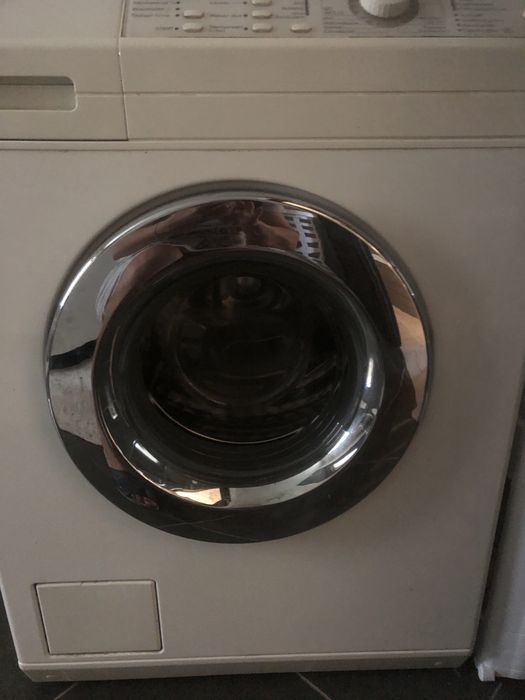 Пральна машинка Mille