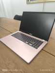 Różowy laptop Asus E510K
