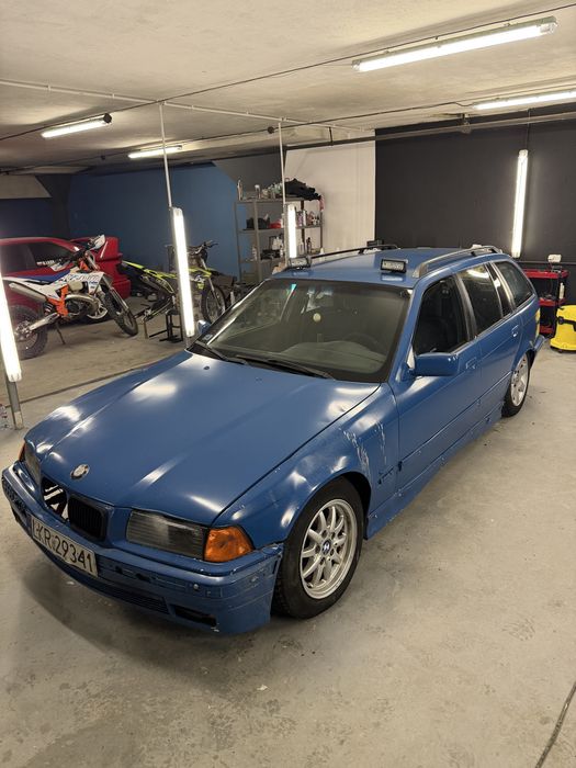 Bmw e36 drift 2.5 r6 spaw hudro skręty