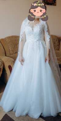 Весільна сукня ( плаття)