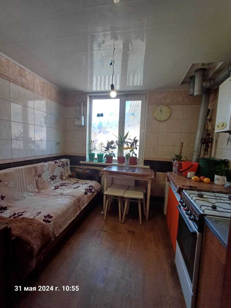 GA S4 Продам  1/2 дома Харьковский область г. Южный