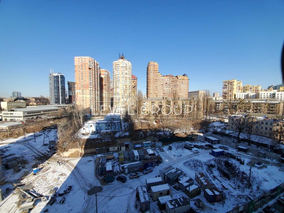 Продаж 2-к квартири в ЖК Greenville на Печерську