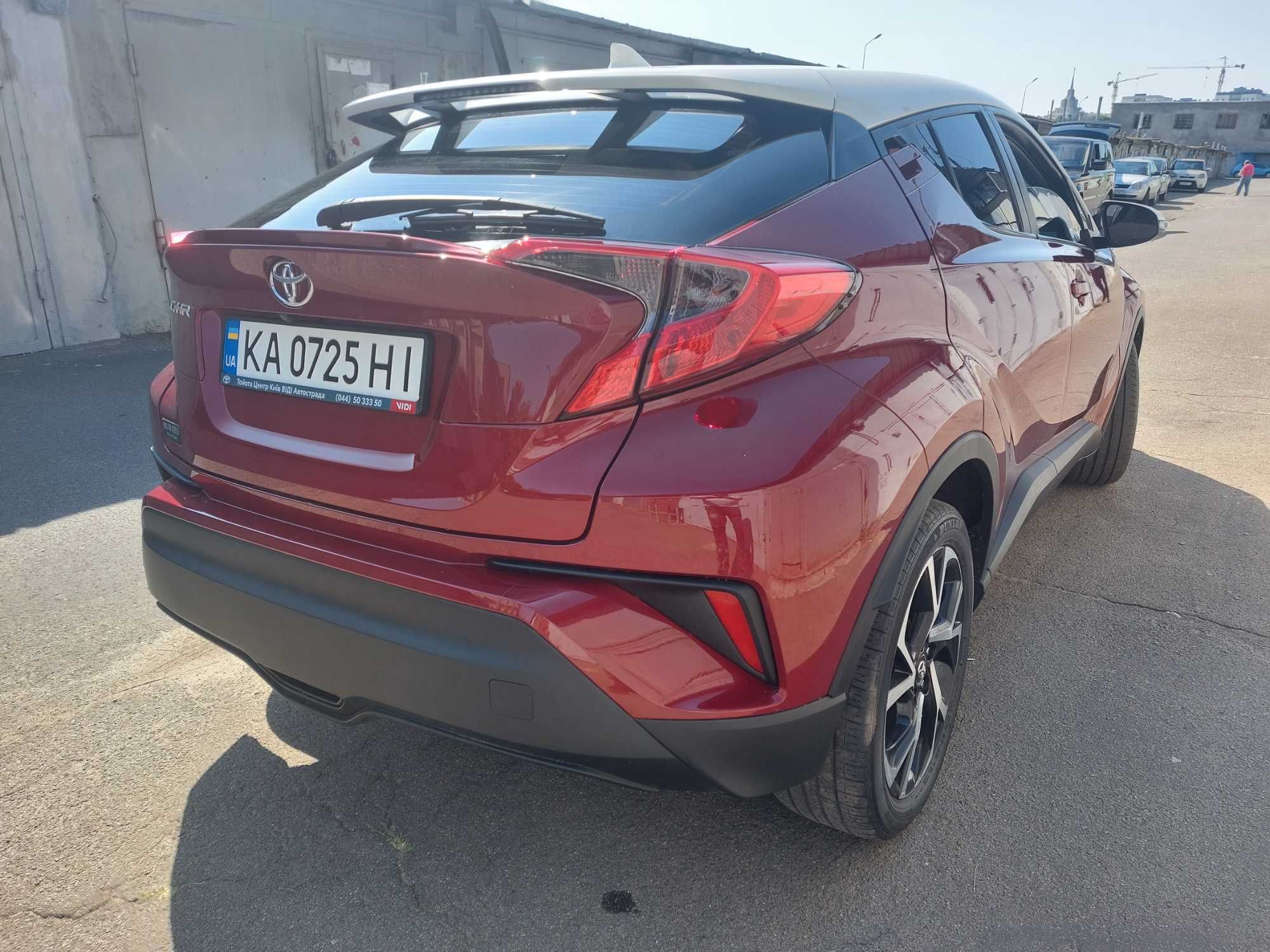 Продам Toyota C-HR