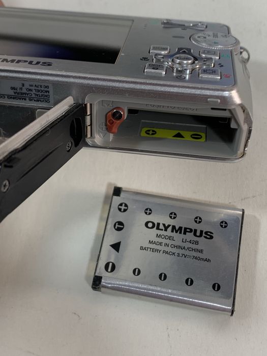 Фотоаппарат Olympus M760