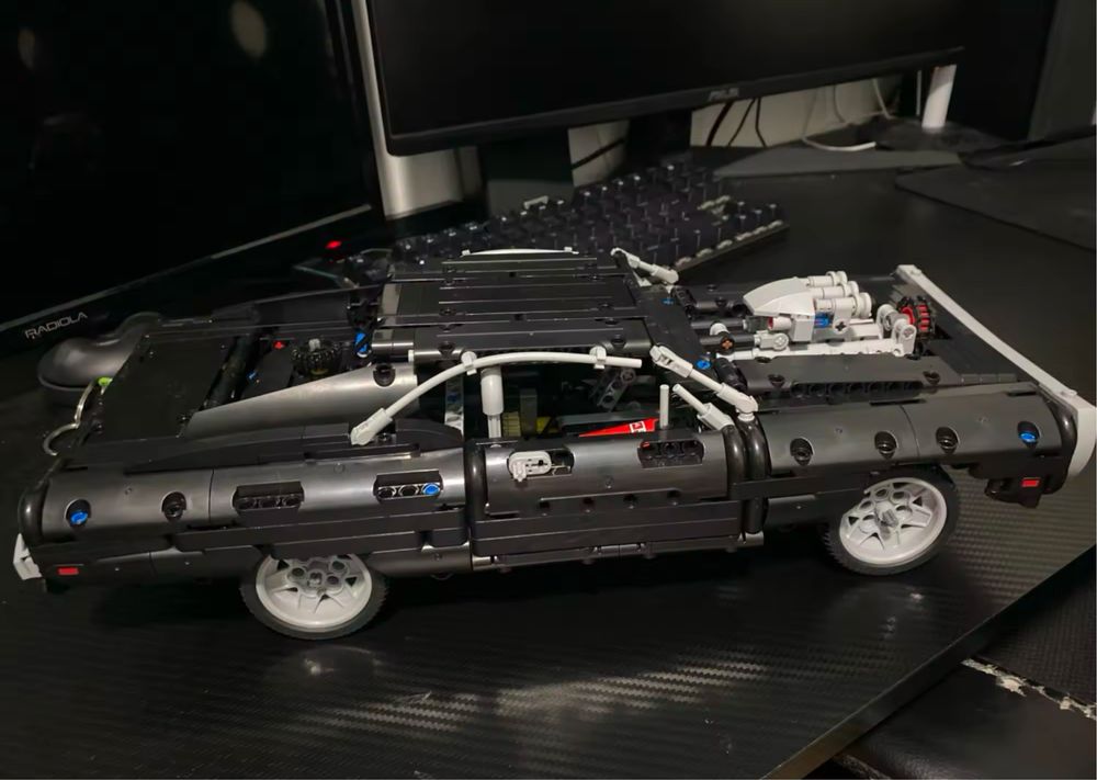 Конструктор Dodge Charger Fast & Furious Technic Lego 1:1 42111 6069