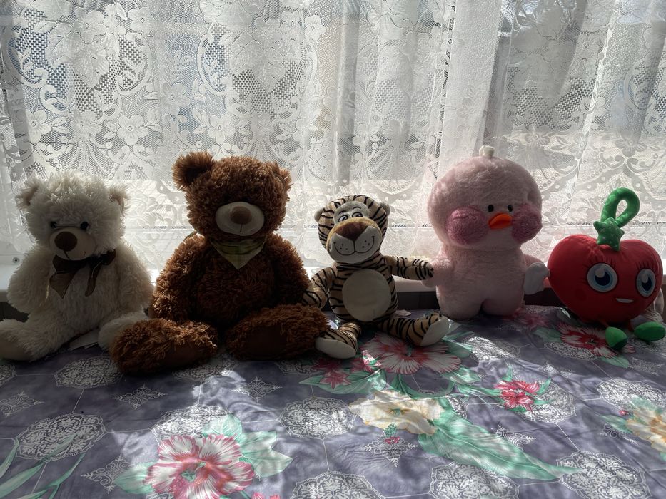 Мʼякі іграшки для діток