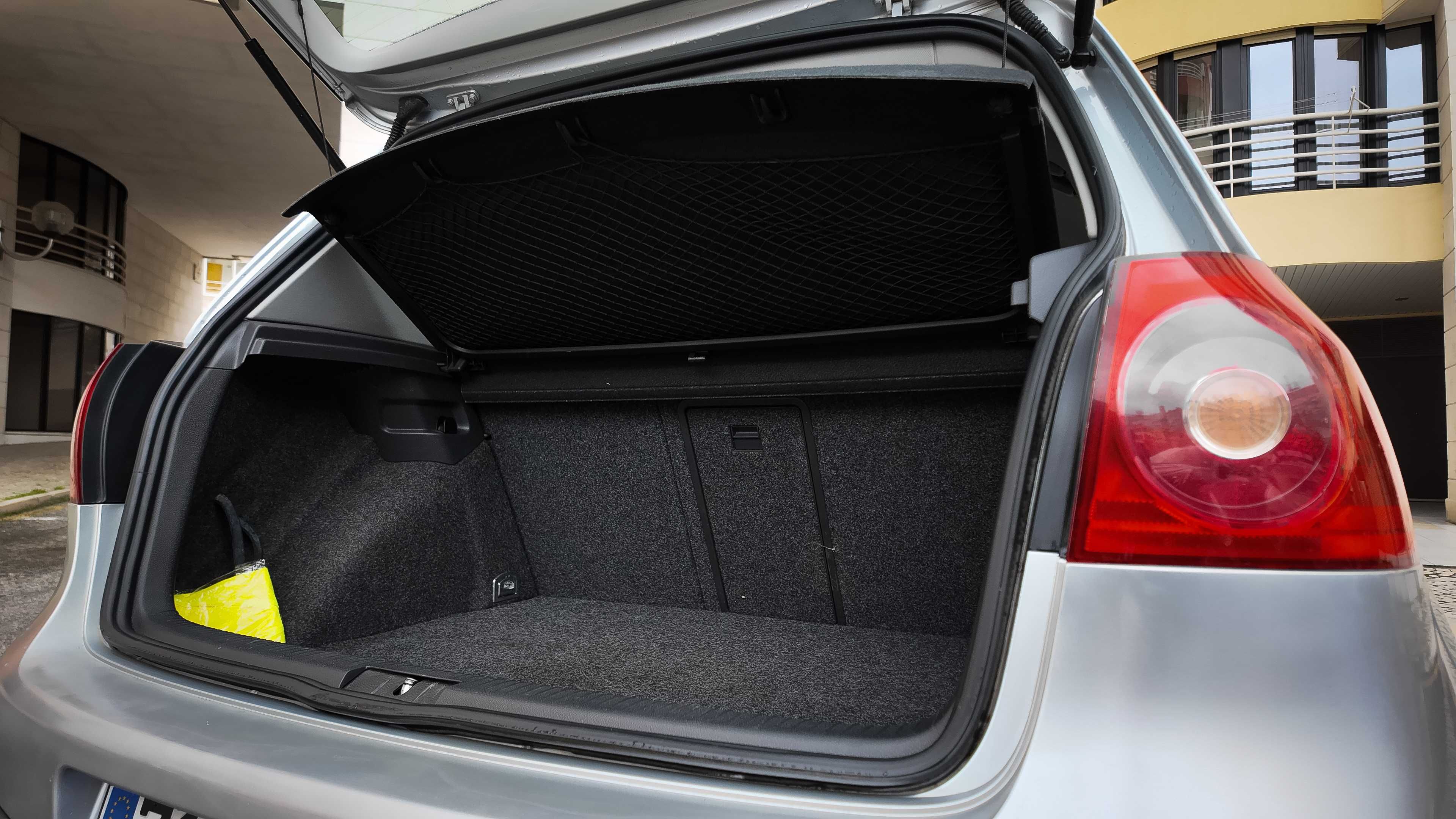 Vendo VW Golf 1.4 FSi ConfortLine