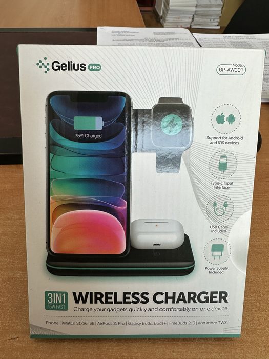 Продам зарядку 3 в 1 для Айфона