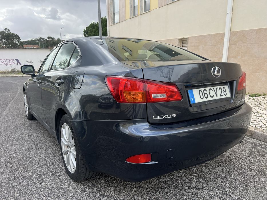 Lexus IS 220Diesel