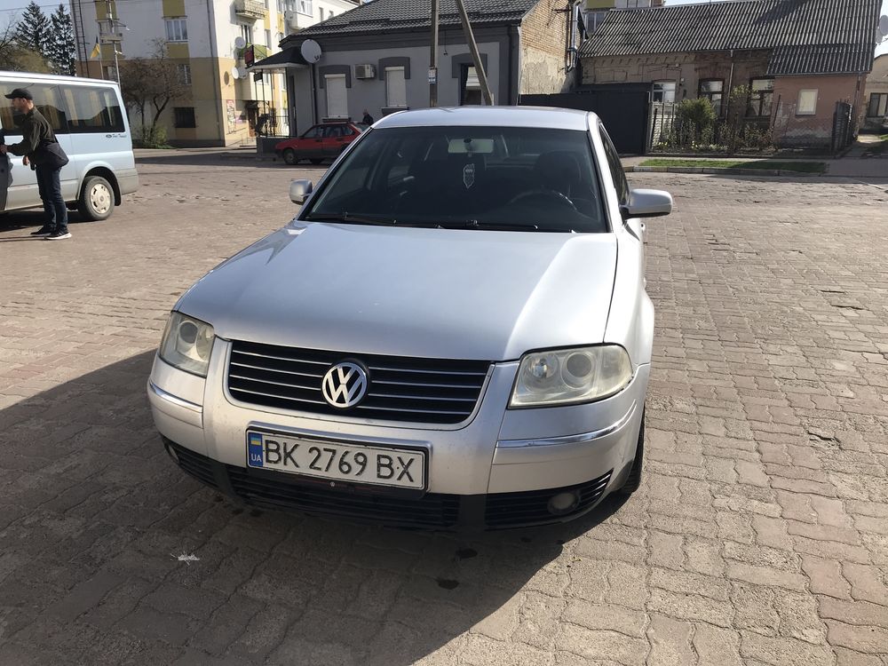 Продам В 5 пасат 2 л газ/ бенз