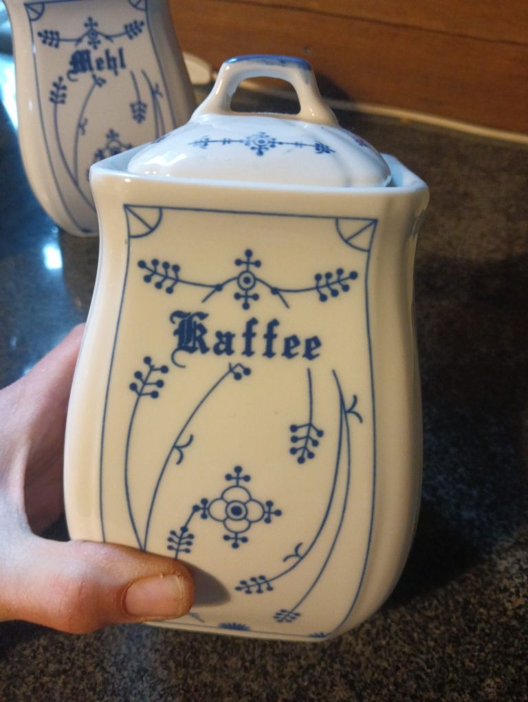 Powojenne ceramiczne pojemniki na sól make recznie maloeane farmhouse