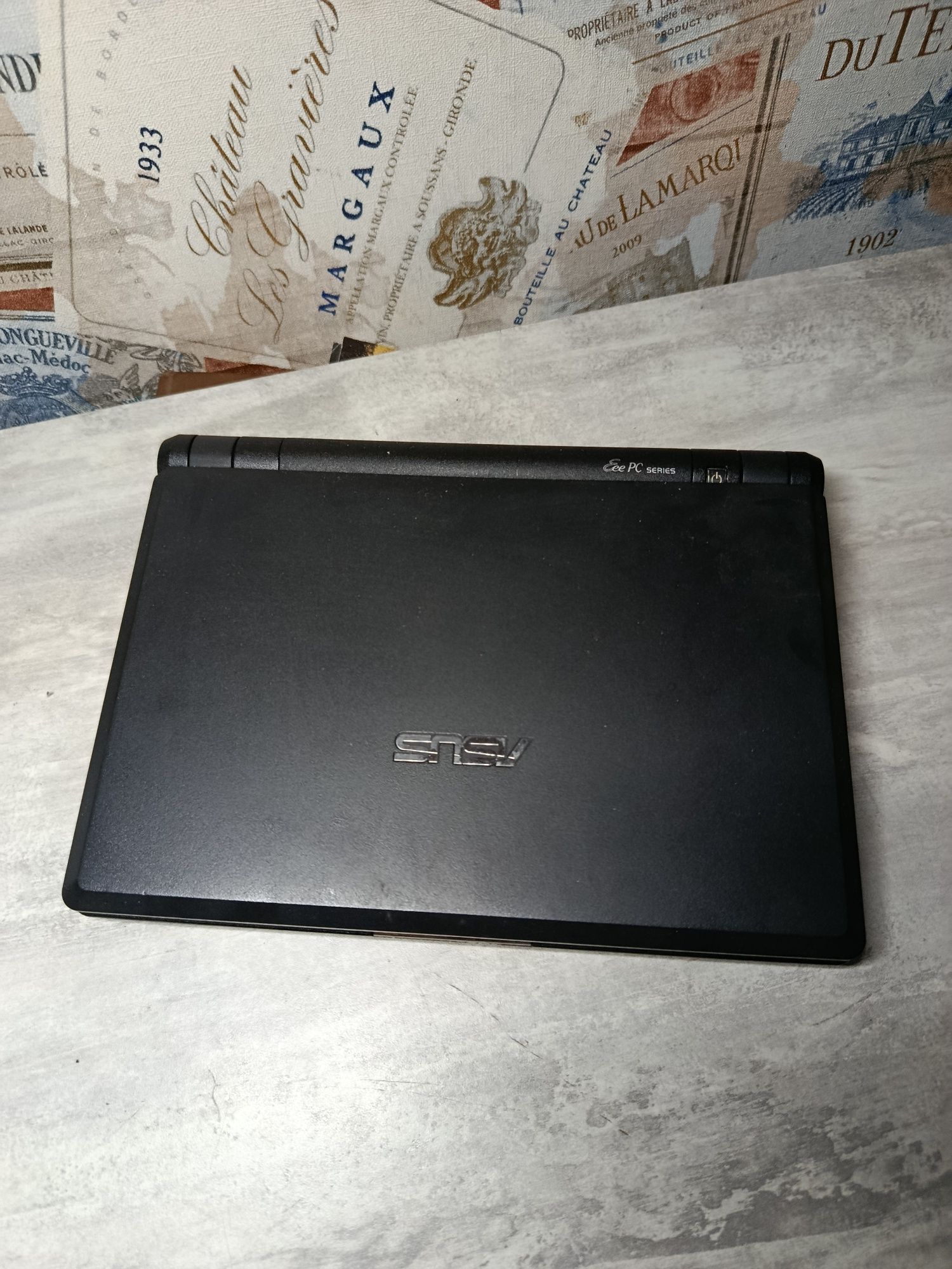 Нетбук ASUS Eee PC 4G . Ноутбук портативний
