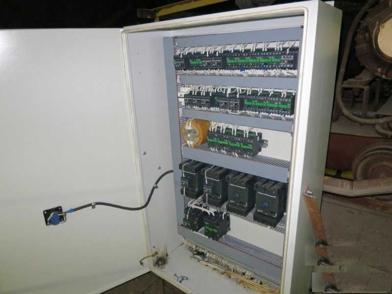 Виготовлення кранових шаф панелей керування вантажопідйомними кранами